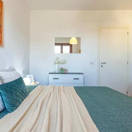 Apartment Sardinia Re - Vittorio Emanuele 71 *